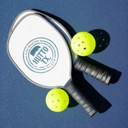 pickle ball paddles and balls